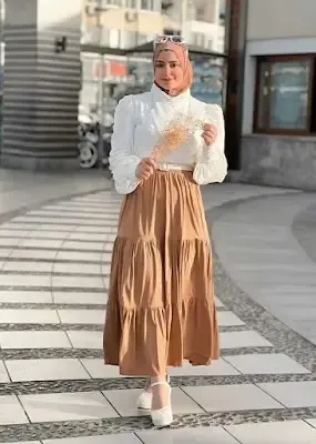 ملابس محجبات جيبات وبلوزات